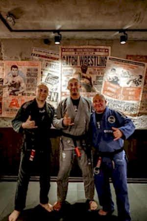 https://amylicamylom.shop/wp-content/uploads/2020/12/bjj1-300x450.jpg